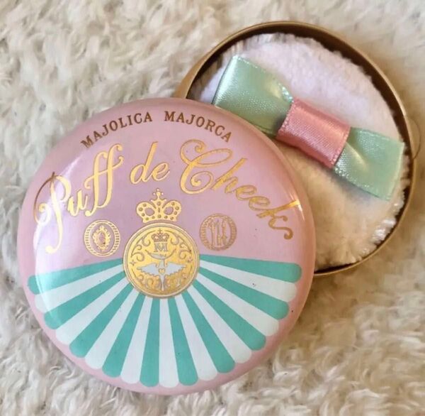 ★訳アリ【MAJOLICA MAJORCA】マジョリカマジョルカ「パフ・デ・チーク(PK301 ピーチマカロン)」チーク