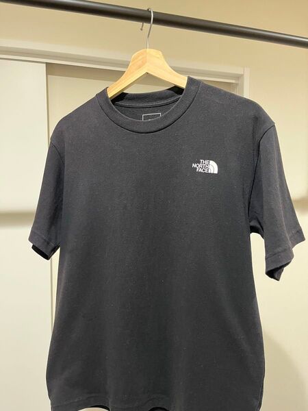 THE NORTH FACE Tシャツ ブラック