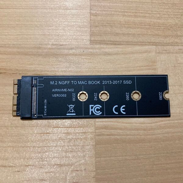MacBook Air Pro用 M.2 NVME SSD変換アダプターカード