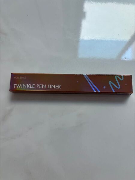 rom&nd ロムアンド トゥインクルペンライナー TWINKLE PEN LINER 05 サンセットヘーゼル