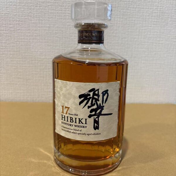 サントリー ウイスキー 響17年 マイレージ2014年 箱なし 未開栓 SUNTORY WHISKY HIBIKI