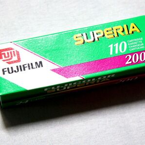 【希少・訳ありワンテンフィルム】FUJIFILM SUPERIA110 ISO200 /富士フィルム