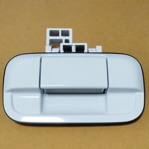 スズキ バックドアハンドル 白 26U 新車外し