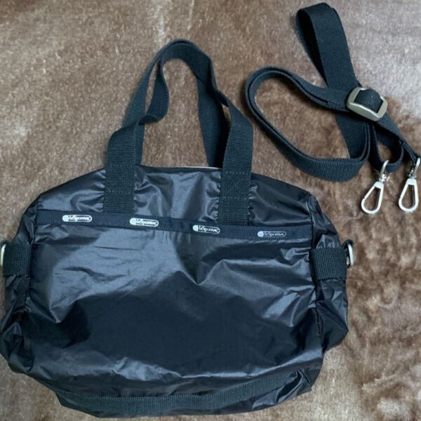 レスポートサック LeSportsac エッセンシャル ショルダーバッグ 2wayバッグ ナイロン 黒 ブラック ハンドバッグ
