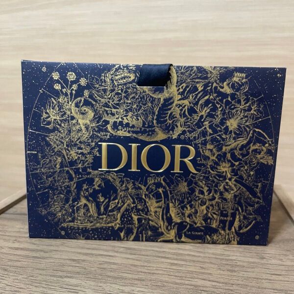 【値下げ】Dior 2022 ホリデー 紙袋 ショッパー クリスマスコフレ 1333円→1240円