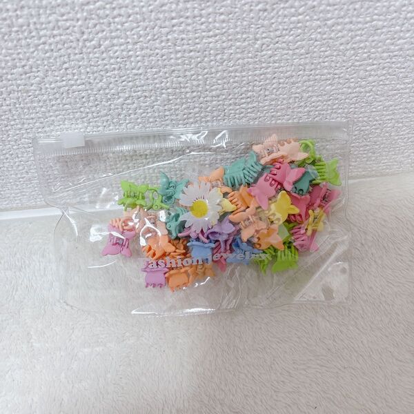 ミニヘアクリップ髪留め 小さな爪クリップ 蝶々女の子用