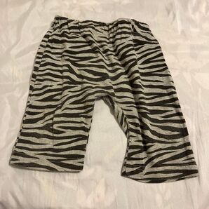 キッズ ハーフパンツ シマウマ柄 グレー