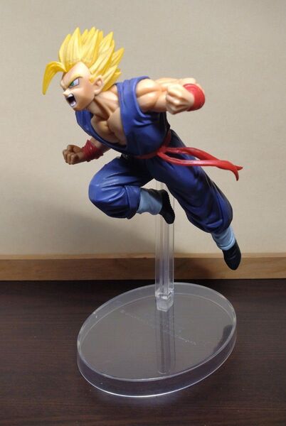 一番くじ ドラゴンボール サイヤ人超決戦 H賞 超サイヤ人孫悟飯 94 フィギュア