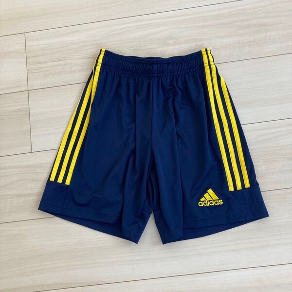 adidasショートパンツ アディダス adidas ハーフパンツ ショートパンツ
