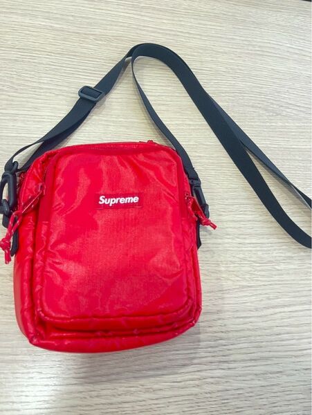 supreme シュプリーム ショルダーバッグ