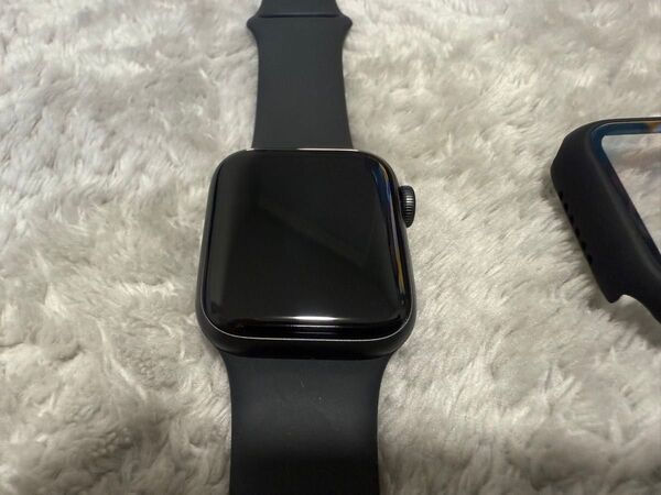 Apple Watch SE GPSモデル すぐ使える