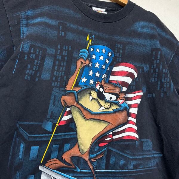 ルーニーテューンズ ダズ Looney Tunes Taz tシャツ カットソー トップス スリーブ 半袖 キャラクター プリント