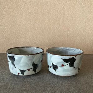小鉢 2客セット 陶芸 陶器 焼物 手作り 灰釉 赤絵 上絵 草花文