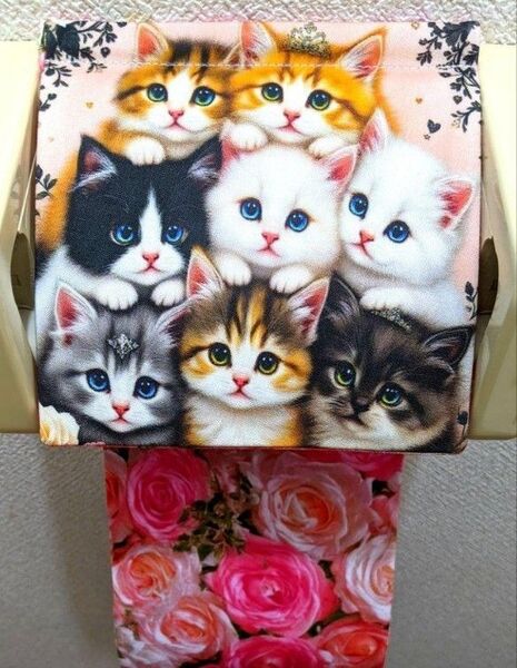 トイレットペーパーホルダー カバー インテリア 雑貨 日用品 収納 花 薔薇 動物 猫 レア 生地 ハンドメイド レディース ねこ