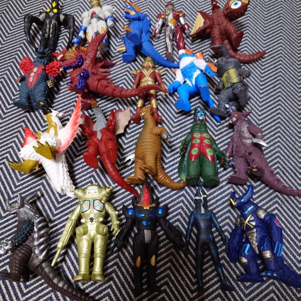 ウルトラ怪獣ソフビ25体セット