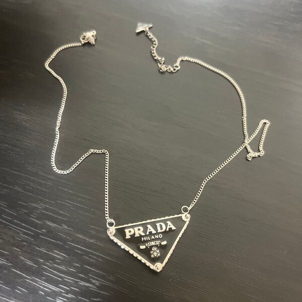 PRADA ネックレス