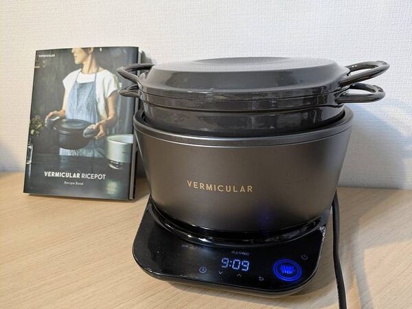 美品 2024年製 5合炊 バーミキュラ ライスポット トリュフグレー RP23A-GY PH23A 炊飯器 Vermicular
