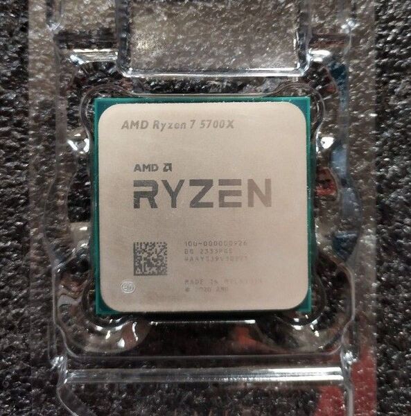 AMD Ryzen7 5700X