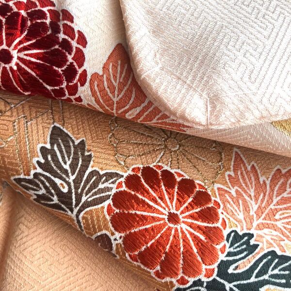 ☆ 正絹 袷 広衿 ヱ霞に秋草模様刺繍一つ紋訪問着 ☆