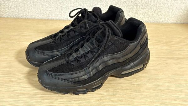 NIKE AIR MAX 95 黒 ブラック スニーカー