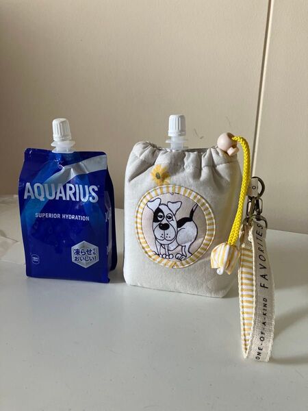 最終SALEロラライハリス/パウチカバー保温保冷/ハンドメイド