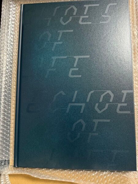THE BOOK Echoes of lIfe