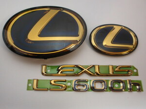 7トレジャー 【 LEXUS レクサス LS460 ( L ) 前期・中期にも取付け可能 】 LS600h ゴールド エンブレム　フロント＆リア ４点セット