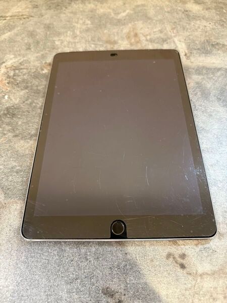 29939 iPad Air2 64GB グレー docomo ジャンク 完全部品どり