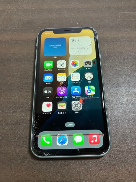 92826 iPhone11 64GB グリーン SIMフリー ジャンク品