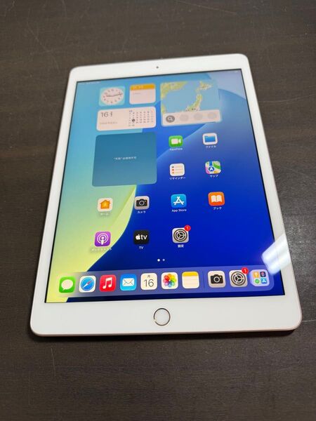 00020 iPad7世代 32GB GOLD Wi-Fiモデル 中古品