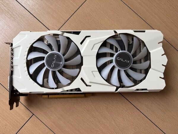 GALAX GEFORCE GTX 1070tiホワイト デュアルファン