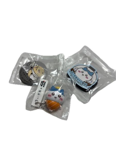 【未開封】ちいかわくら寿司 フィギュア 缶バッジ マグネット ハチワレ ラッコ セット