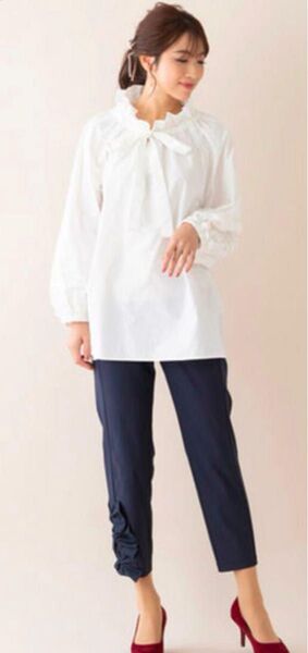 ローズティアラ ネイビー リボンレギンスパンツ 42 新品タグ付き
