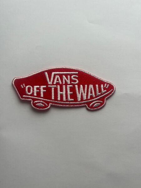 VANS "OFF THE WALL" ロゴ 刺繍 ワッペン 赤 アイロン アップリケ