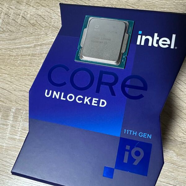 Intel Core i9-11900K CPU 箱付き