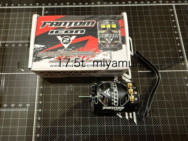 新パッケージ Fantom Racing ICON V2 17.5T 新品 ブラシレスモーター 未使用 ヨコモ ファントム