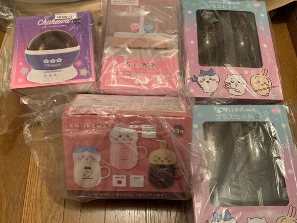 【オンクレ品、新品未使用】ちいかわ 雑貨5点セット(スタープロジェクター、お顔マグハチワレ、コロコロクリーナー、グラスセット2種)