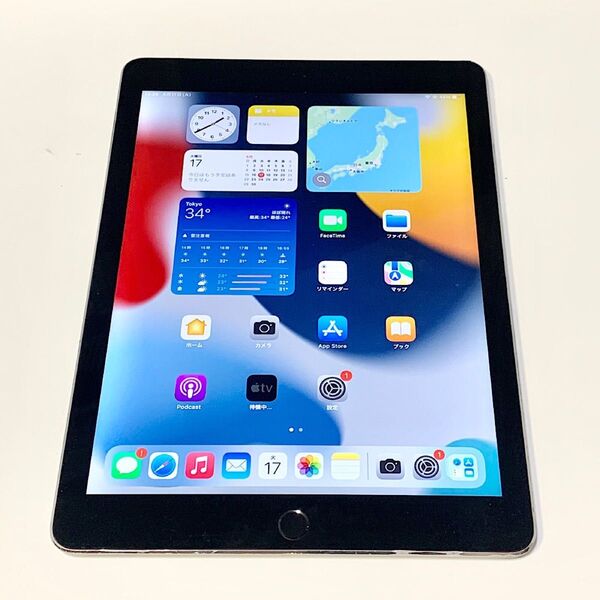 6/17にバッテリー新品交換 ★ iPad Air 第2世代 9.7インチ 32GB グレイ au ★ 美品 ★