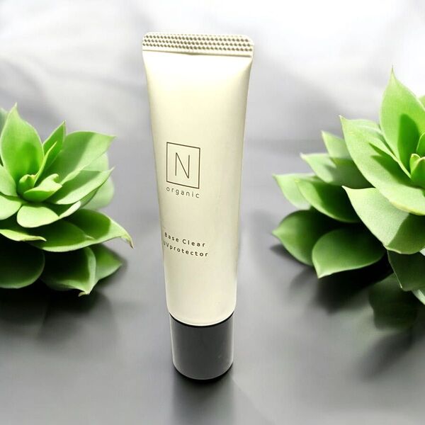 ★未使用品★ N organic エヌオーガニック ベースクリア プロテクター 化粧下地 日焼け止め ベースメイク 30ml