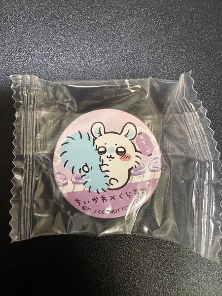 ちいかわ くら寿司 モモンガ 缶バッジ ビッくらポン