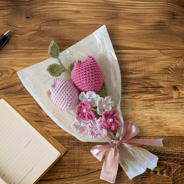 チューリップの花束 あみぐるみ 枯れないお花