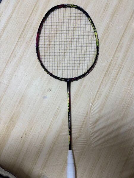 【★】YONEX DUORA LT バドミントンラケット