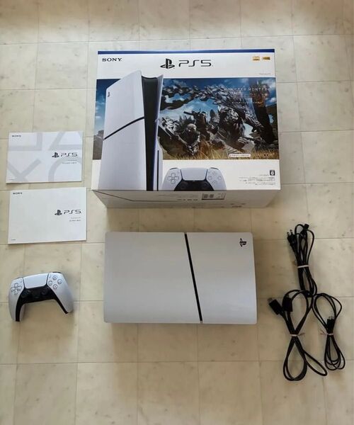 【極美品】限定お値下げ PlayStation5 ディスクドライブ搭載型 本体 新型 CFI-2000 ps5