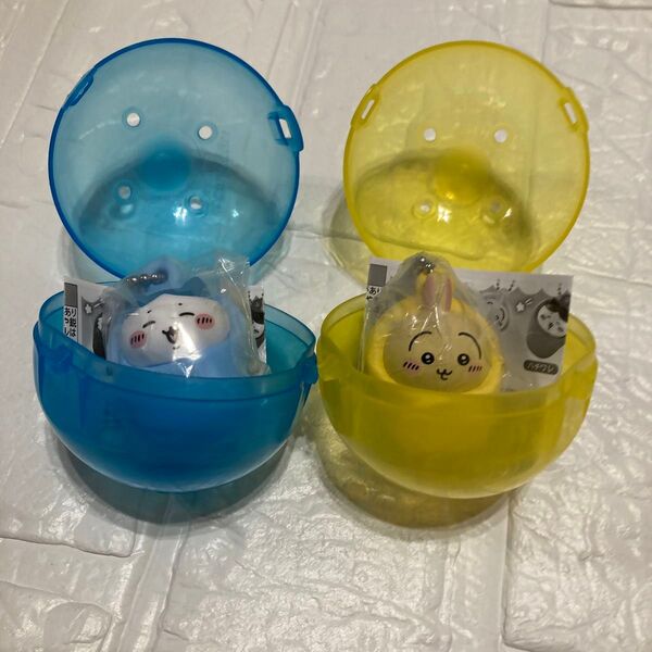 ちいかわガチャ おくるみマスコットチャーム ハチワレ うさぎ 2個セット