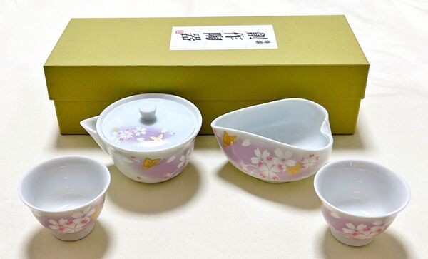 特選創作陶器 美濃焼 桜に金彩蝶 宝瓶急須&湯冷まし&湯呑 おもてなし茶器セット