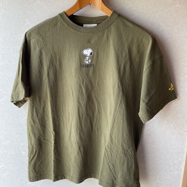 PEANUTS スヌーピー Tシャツ M