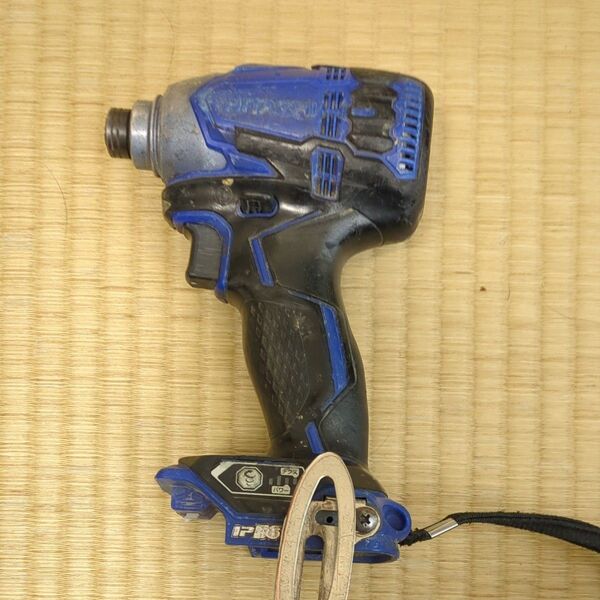 【ジャンク品】HiKOKIインパクトドライバー18V