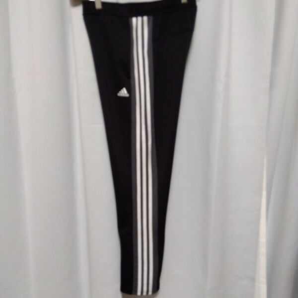 アディダス ジャージ ロングパンツ レディース adidas トラックパンツ ルーズフィット トレーニング スポーツウェア