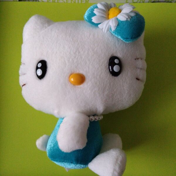 サンリオ ハローキティ ぬいぐるみ