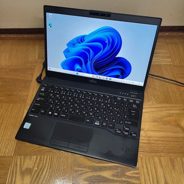 富士通 LIFEBOOK U939/A Core i5-8365U/8GB/SSD256GB/フルHD液晶/Windows11